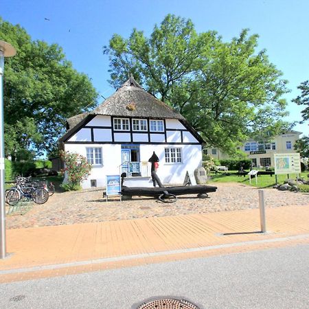 Fewo Mit Terrasse, Gratis Nutzung Vom Ahoi Erlebnisbad Und Sauna In Sellin - Haus Blick Zur See Fewo 13 Goehren  Dış mekan fotoğraf