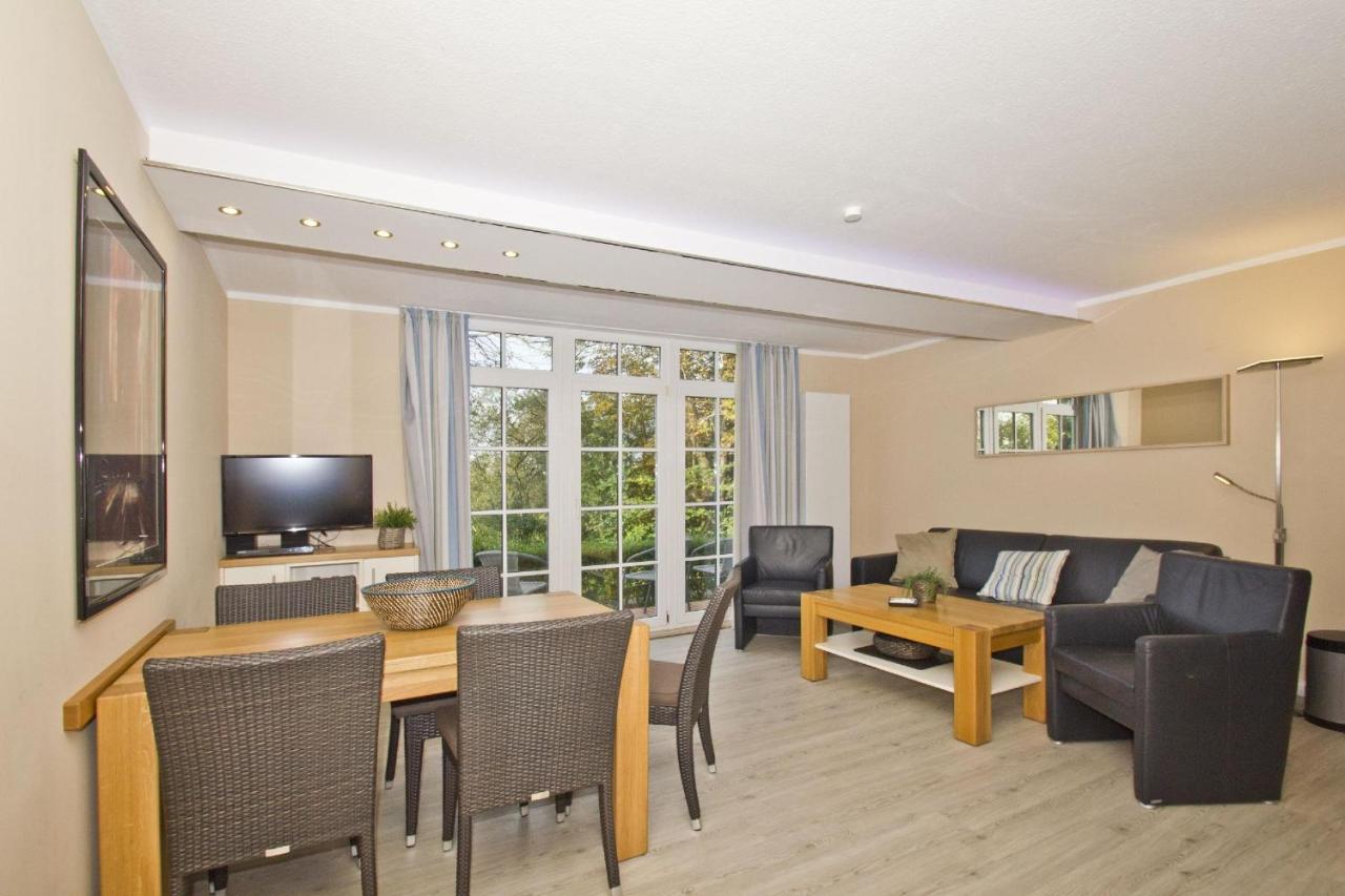 Fewo Mit Terrasse, Gratis Nutzung Vom Ahoi Erlebnisbad Und Sauna In Sellin - Haus Blick Zur See Fewo 13 Goehren  Dış mekan fotoğraf